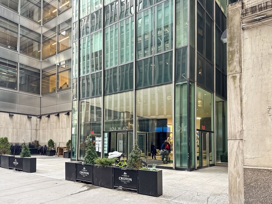 new-york-ny-coworking-space-at-104-west-40th-street-coworkingmag